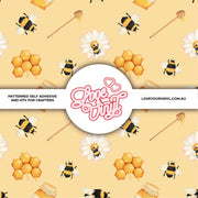 Bees and Honeycomb Patterned Vinyl LYV_451